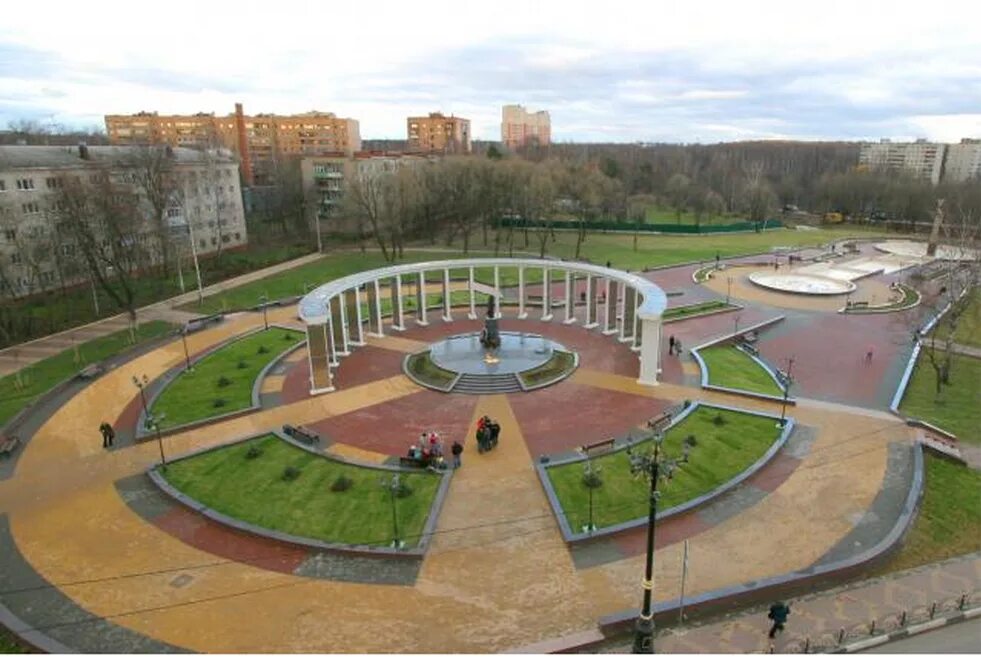 Площадь города Пушкино Московской области. Центральная площадь Пушкино. Вечный огонь в Пушкино Московской области. Город Пушкин Московская область. Пушкино ру московская область