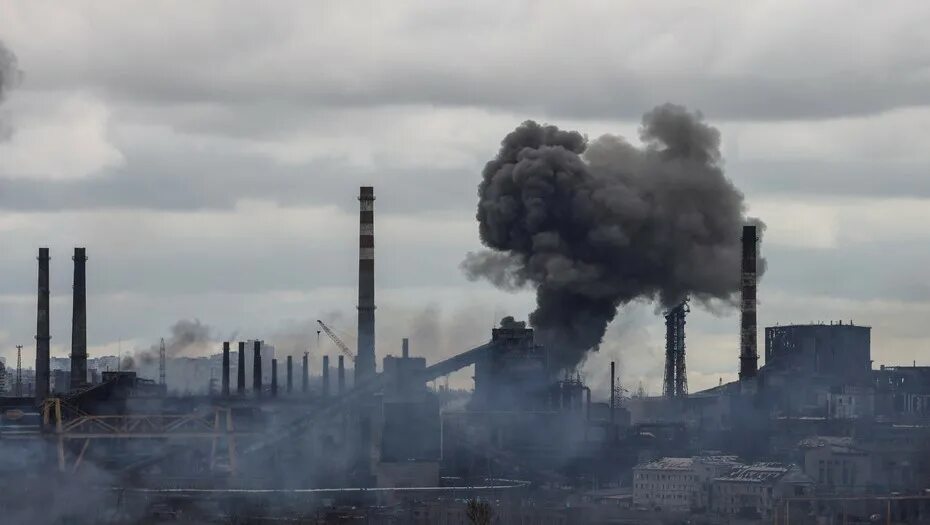 Бомбардировка завода