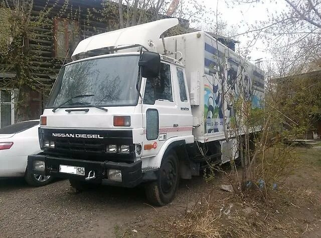 Nissan diesel condor 5 тонн. Nissan diesel condor 1995. Ниссан дизель кондор 20. Nissan condor 1970. Стекла ниссан кондор.