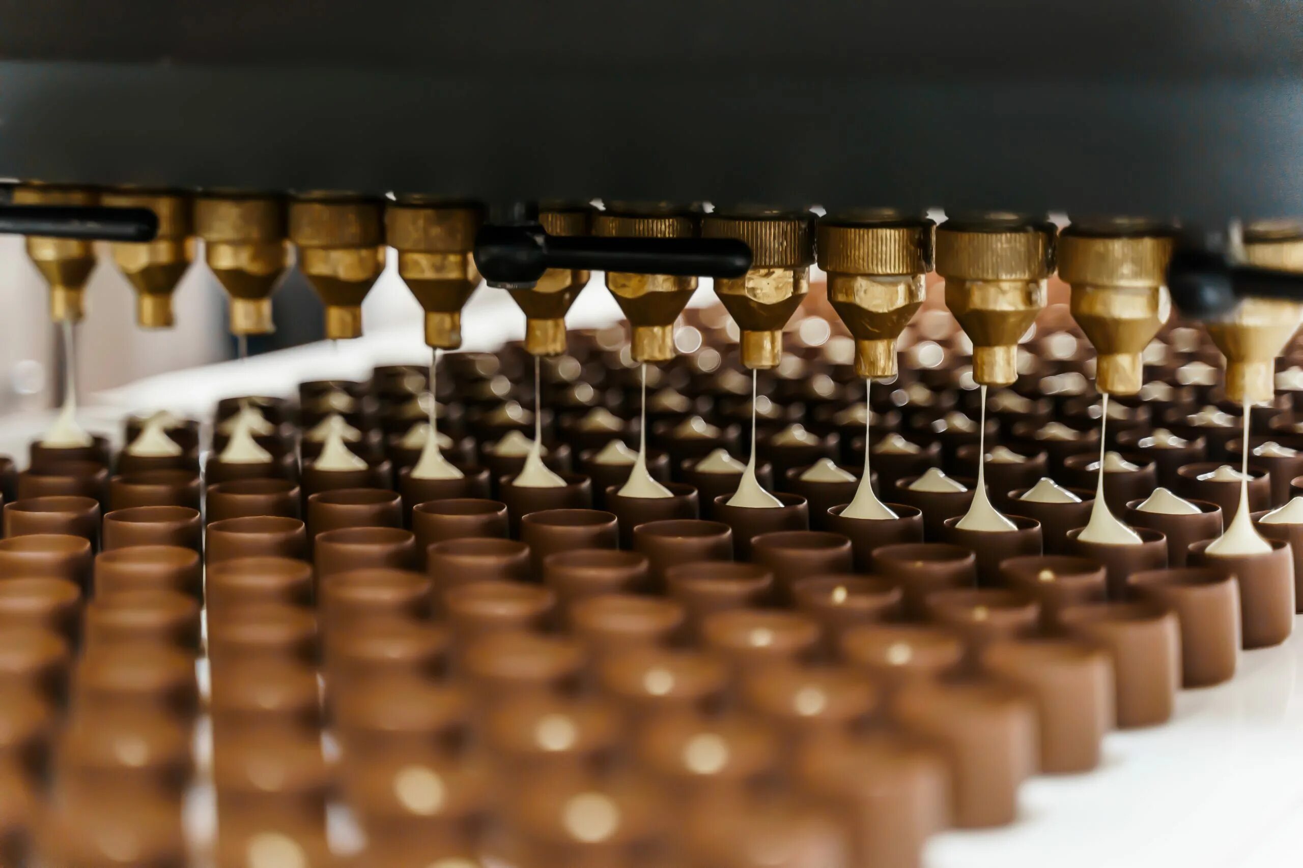Самарская шоколадная фабрика. Россия (шоколадная фабрика). Шоколад Самарской фабрики. Российские шоколадные фабрики. Можно шоколадную фабрику