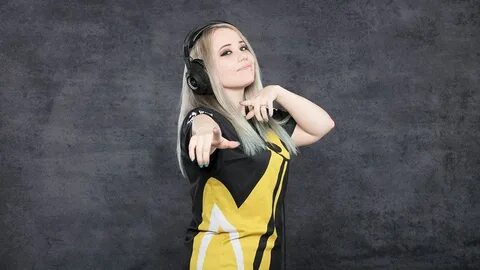 Cs go девушки