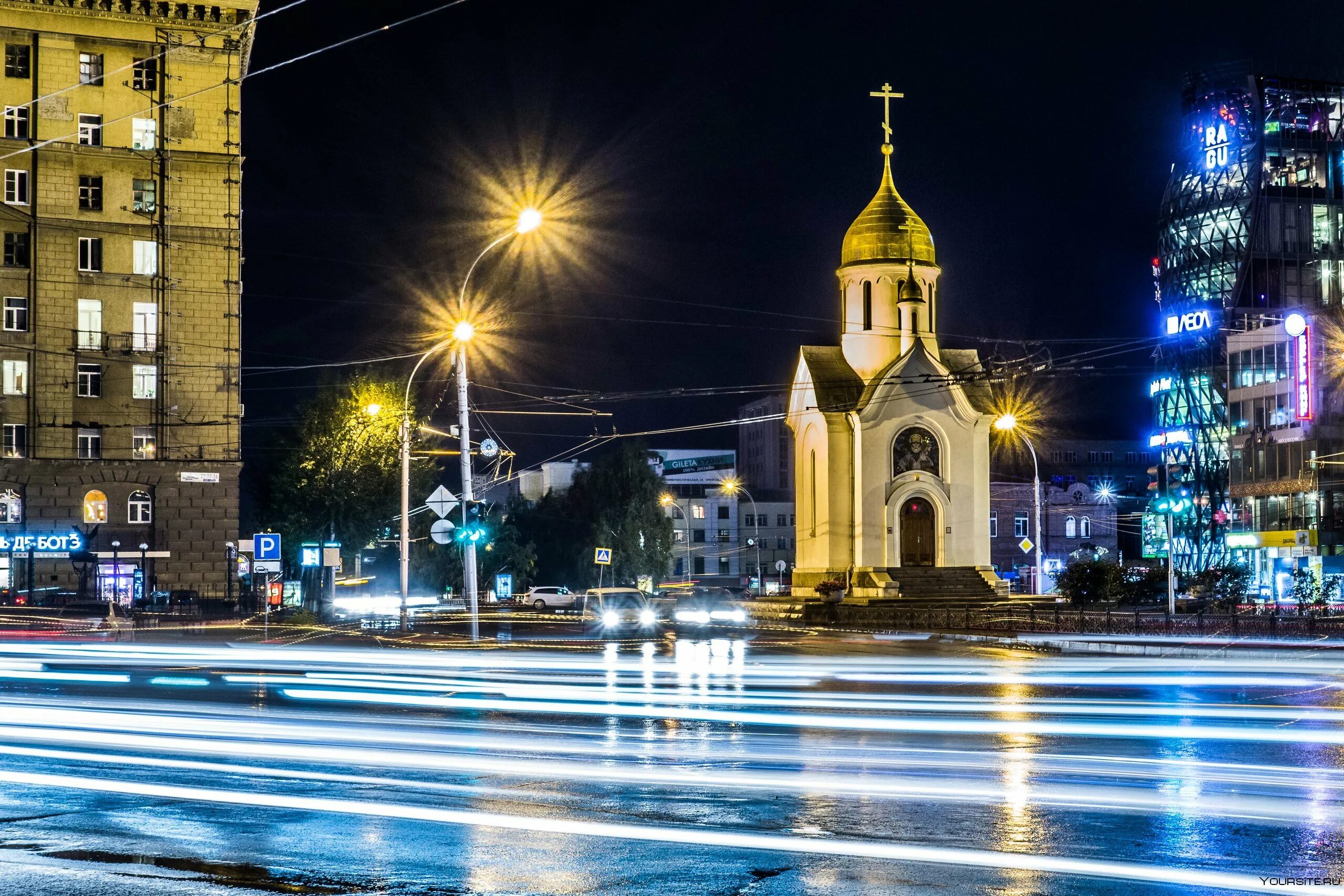 Часовня Николая Чудотворца Новосибирск. Часовня на Красном проспекте Новосибирск. Достопримечательности Новосибирска часовня Святого Николая. Часовня Николая Чудотворца Новосибирск зима. Место новосибирска в россии