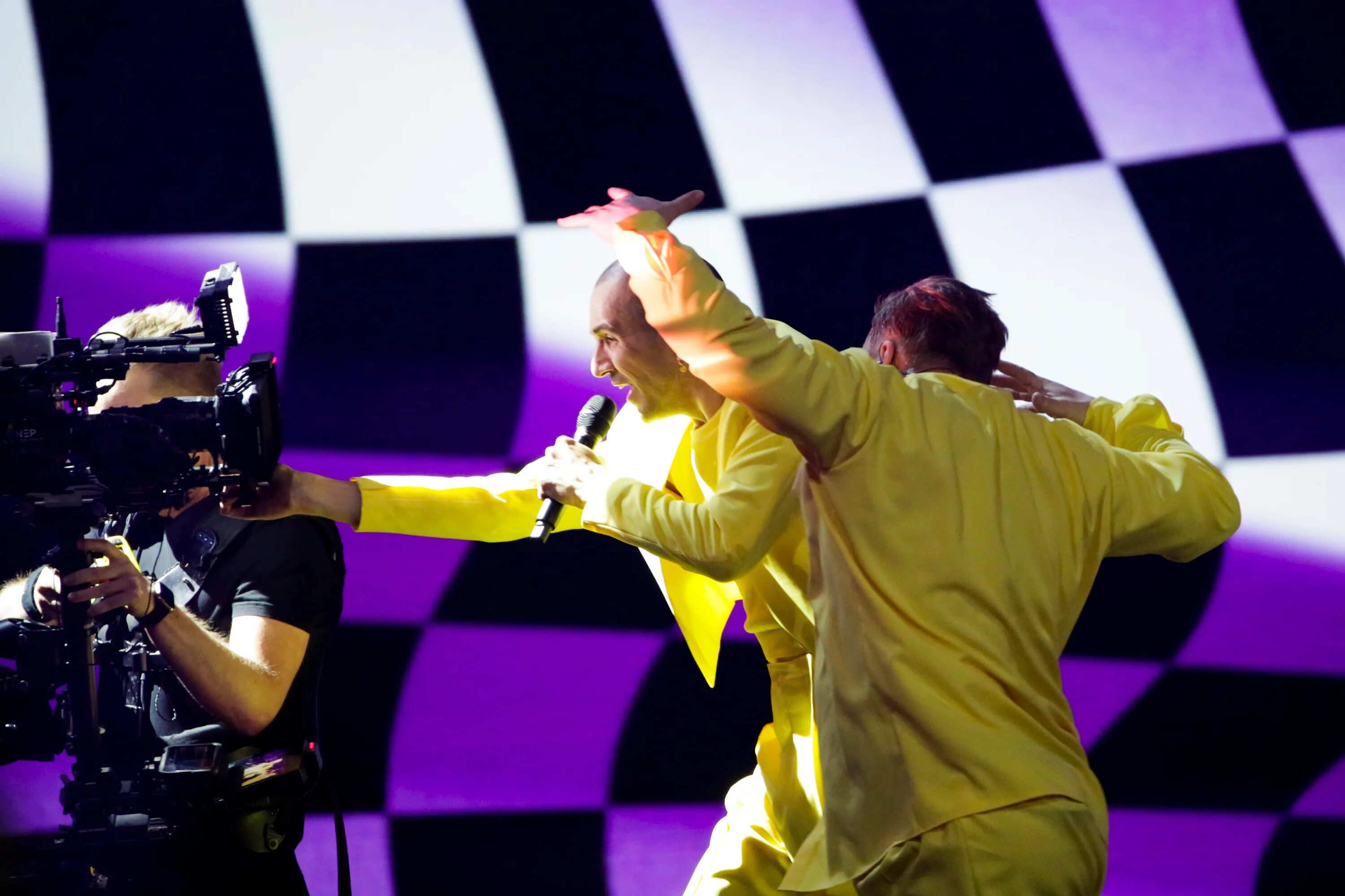 Телетрансляция. The roop группа. Литва 2021. Литва футбольная сборная. Литва 2021.