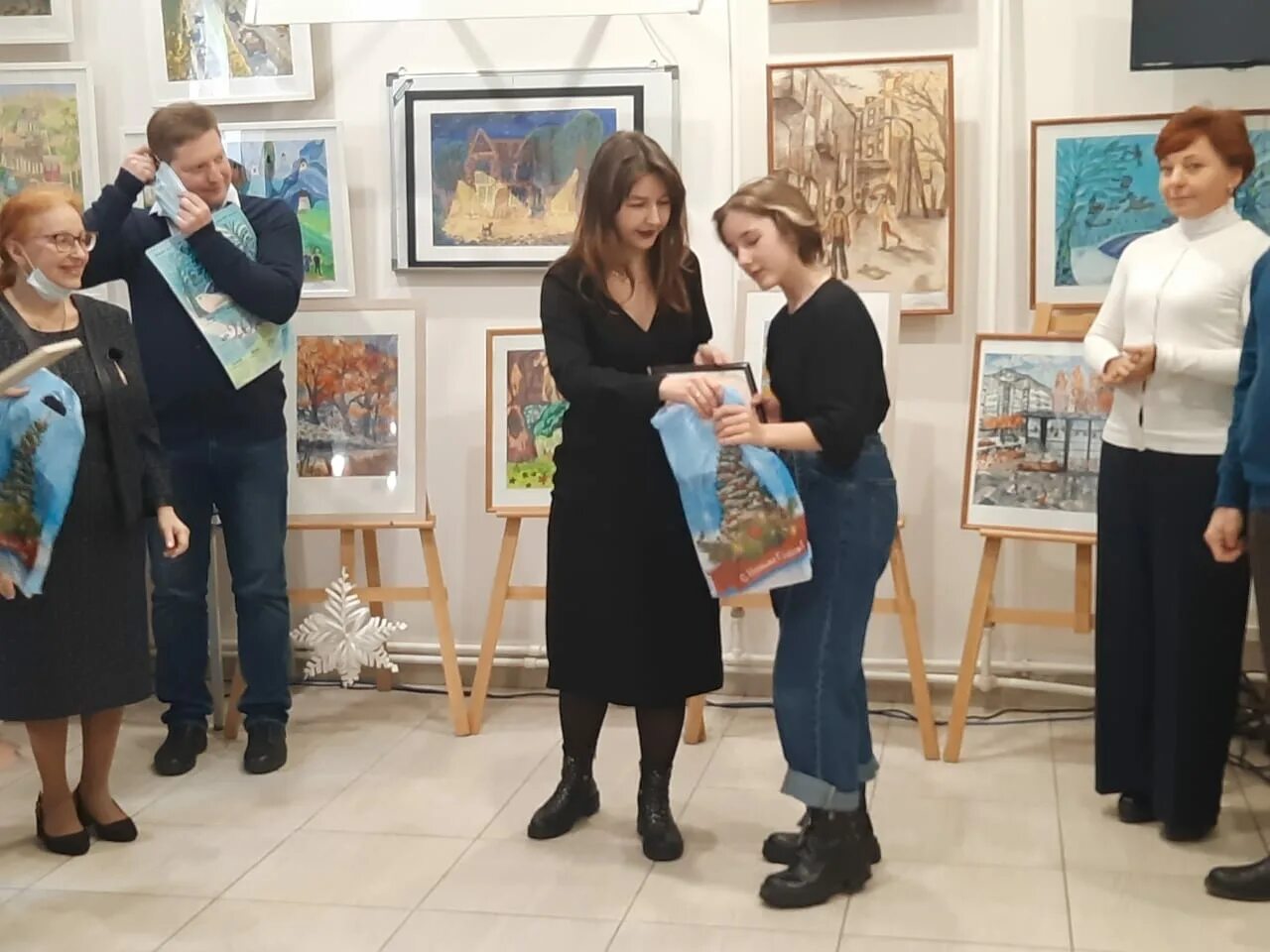 Конкурс художников в москве. Туапсе художественная школа киселева. конкурс художник корпоратив. музей киселева туапсе.