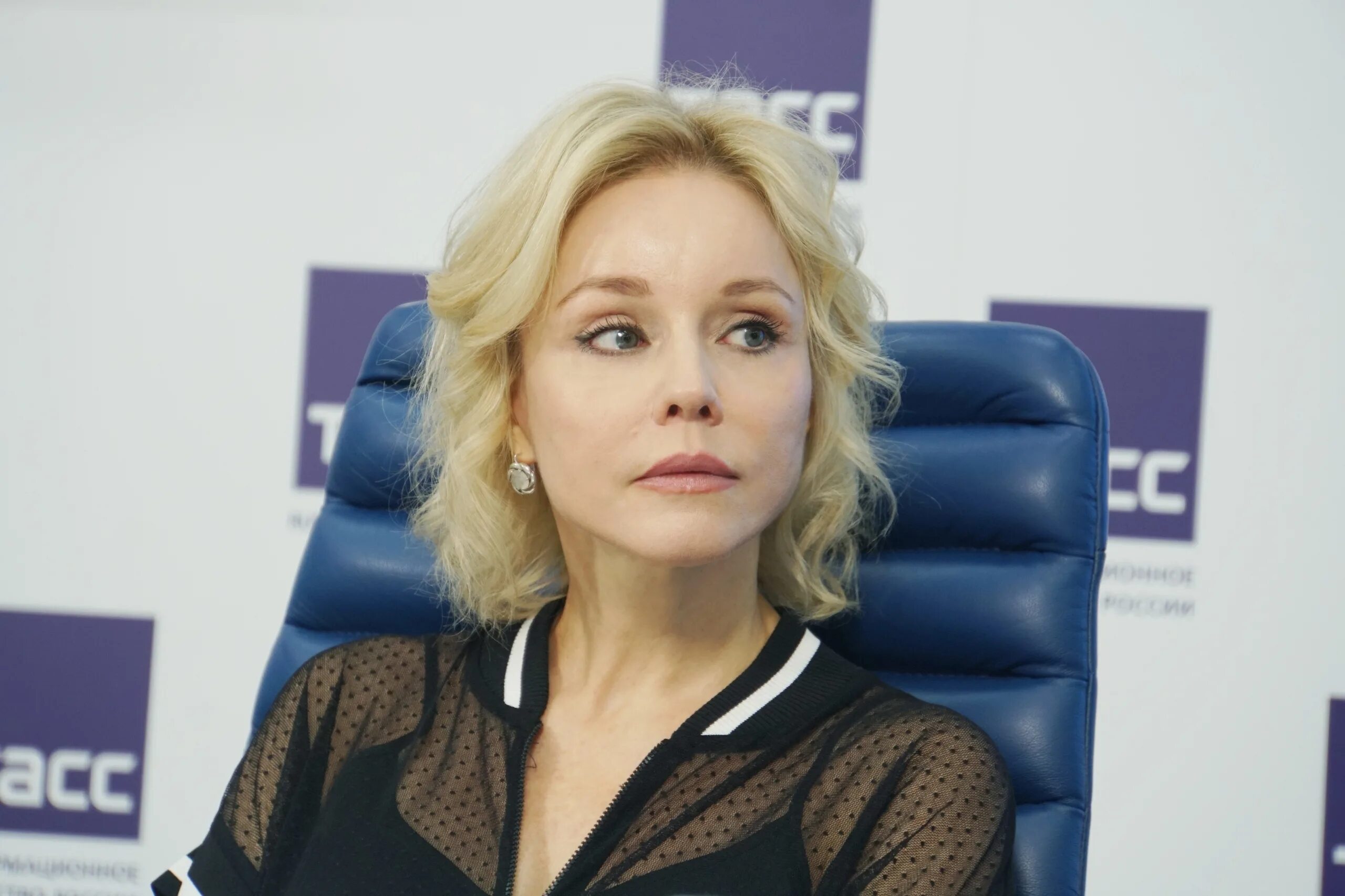 Марины зудиной в молодости. Зудина пластика 2024. Зудина пластика 2024. Зудина 2022. Зудина пластика 2024.
