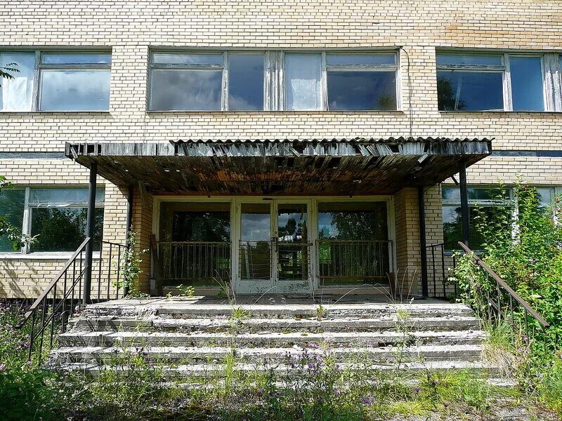 Пионерский лагерь космические зори. Доброе пионерское утро. Пионерская зорь. Пионерская зорь. Пионерский лагерь космические зори.