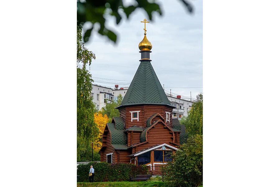 Храм антония и феодосия печерских в бибирево священники храма. Храм на корнейчука. Храм антония сийского. Храм часовня антония и феодосия печерских в бибирево. Церковь в деревне бибирево.