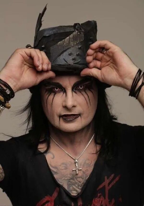 Последний трэш. Dani Filth. Cradle of Filth Dani Filth. Cradle of Filth вокалист.