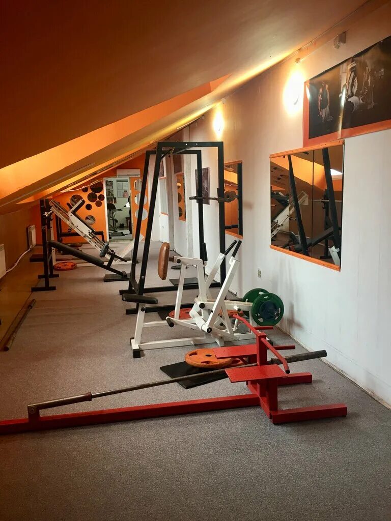 Адреналин тамбов фитнес. Повер джим ачинск. Тренажерный зал победа. Атлет тренажерный зал махачкала. Спортзал вершина тольятти.