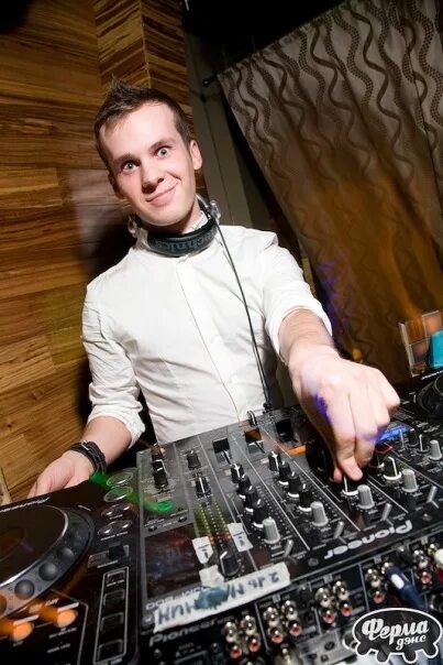 Диджей айс брянск инстаграм. Диджей айс брянск. Диджей айс. Диджей айс. Диджей айс брянск инстаграм.