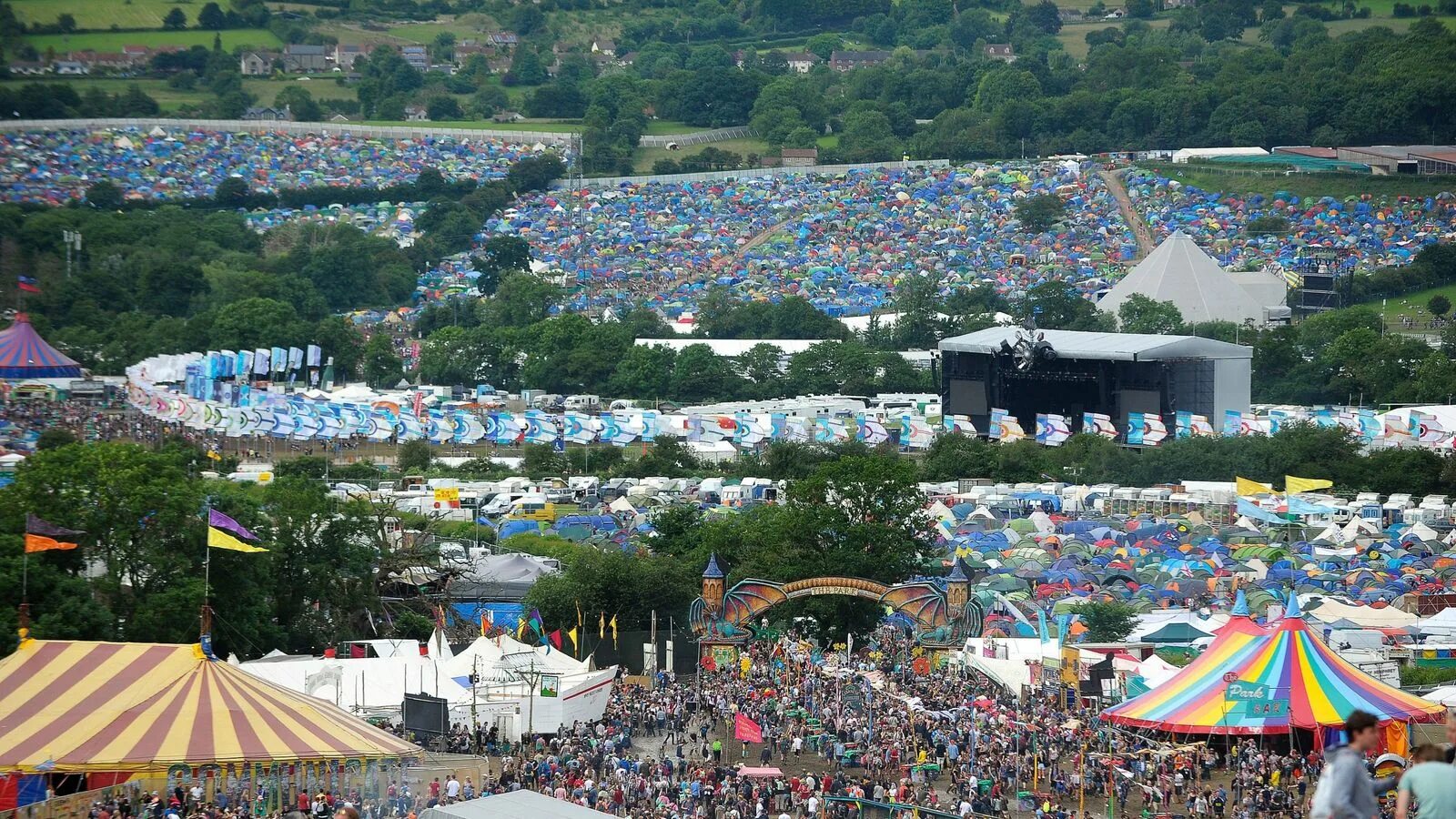 Glastonbury фестиваль. Glastonbury festival огэ английский ответы. Glastonbury festival огэ английский ответы. Glastonbury festival огэ английский ответы. Гластонбери фестиваль.