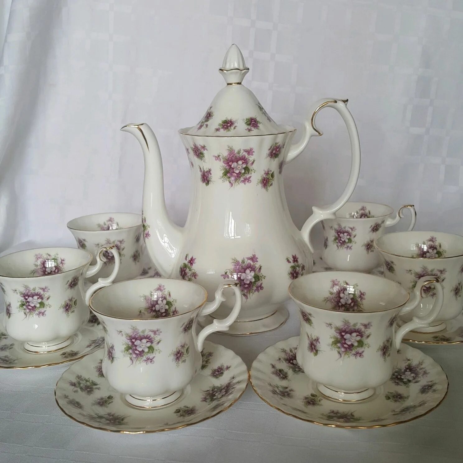 Сервизы royal. Чайный сервиз Royal Albert. Английский фарфор Royal Albert.