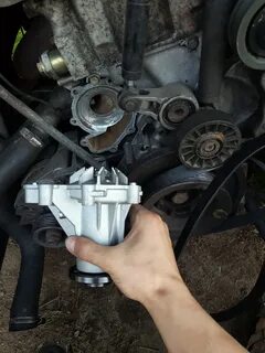 Как поменять помпу на двигатель