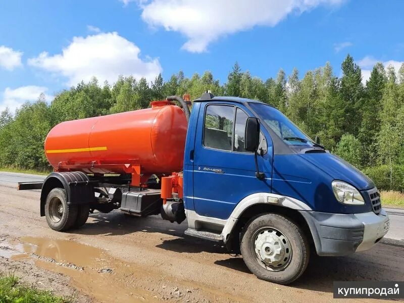 Ассенизаторская машина 4 куба. Газ 3309 ассенизатор илосос. Ассенизаторная машина. Смотровое окно цистерны ко-503. Ассенизатора.