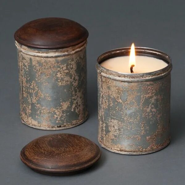 Подсвечник из консервной банки. Металлические банки для свечей. Блиндажные свечи из консервной банки. Блиндажные свечи из консервной банки. Свечи из банок на фронт.