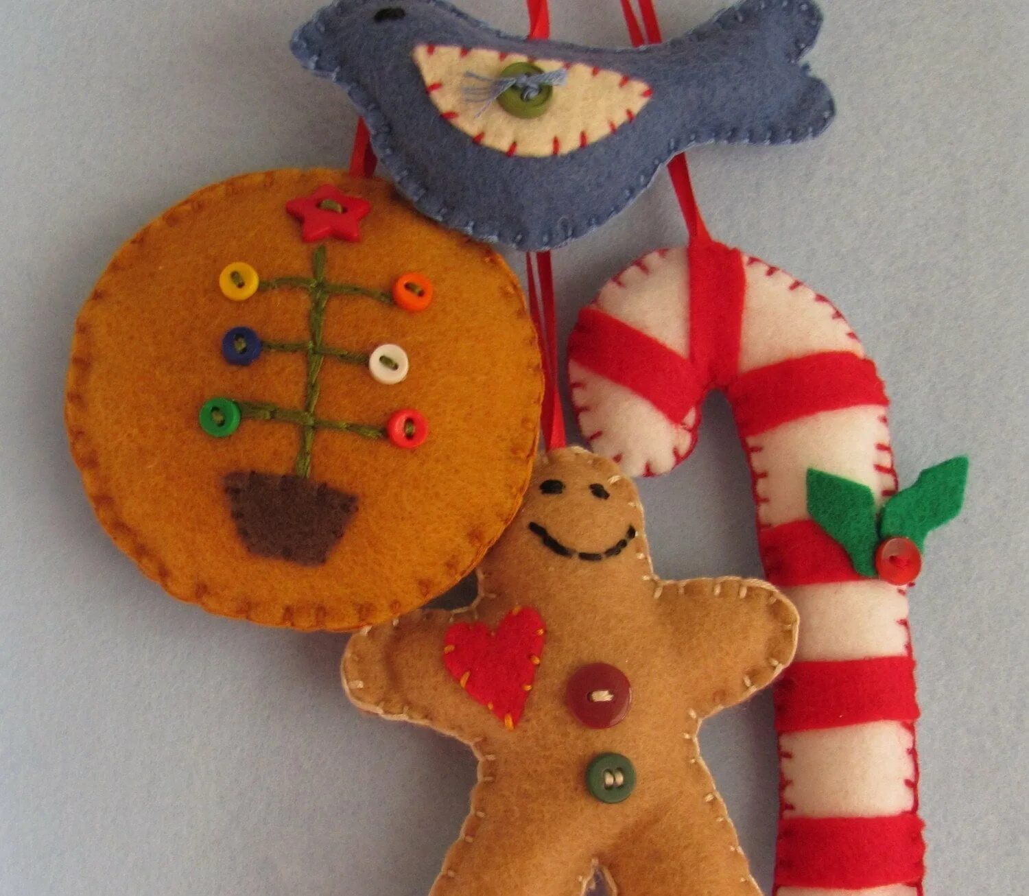 книжка из фетра. 1 из фетра. поделки из фетра для детей. алфавит из фетра. поделки из фетра своими руками.