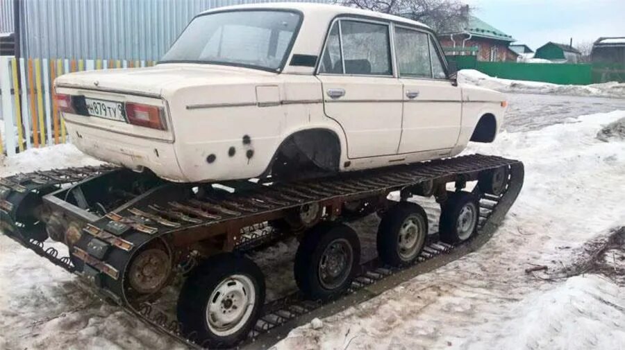 Самодельный вездеход с двигателем. ВАЗ 2106 гусеничный вездеход. Гусеничный вездеход с двигателем ВАЗ 2106. Гусеничный вездеход с двигателем ВАЗ 2107. Гусеничный вездеход из ВАЗ 2106.