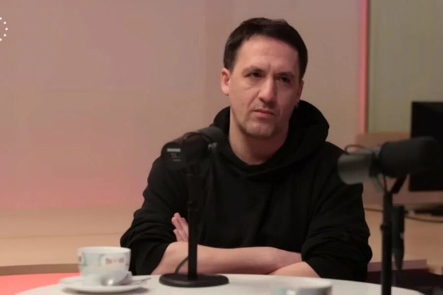 Смольянинов интервью 2023. Смольянинов интервью о войне в украине. Актёр артур смольянинов 2022. Смольянинов интервью. Артур смольянинов.