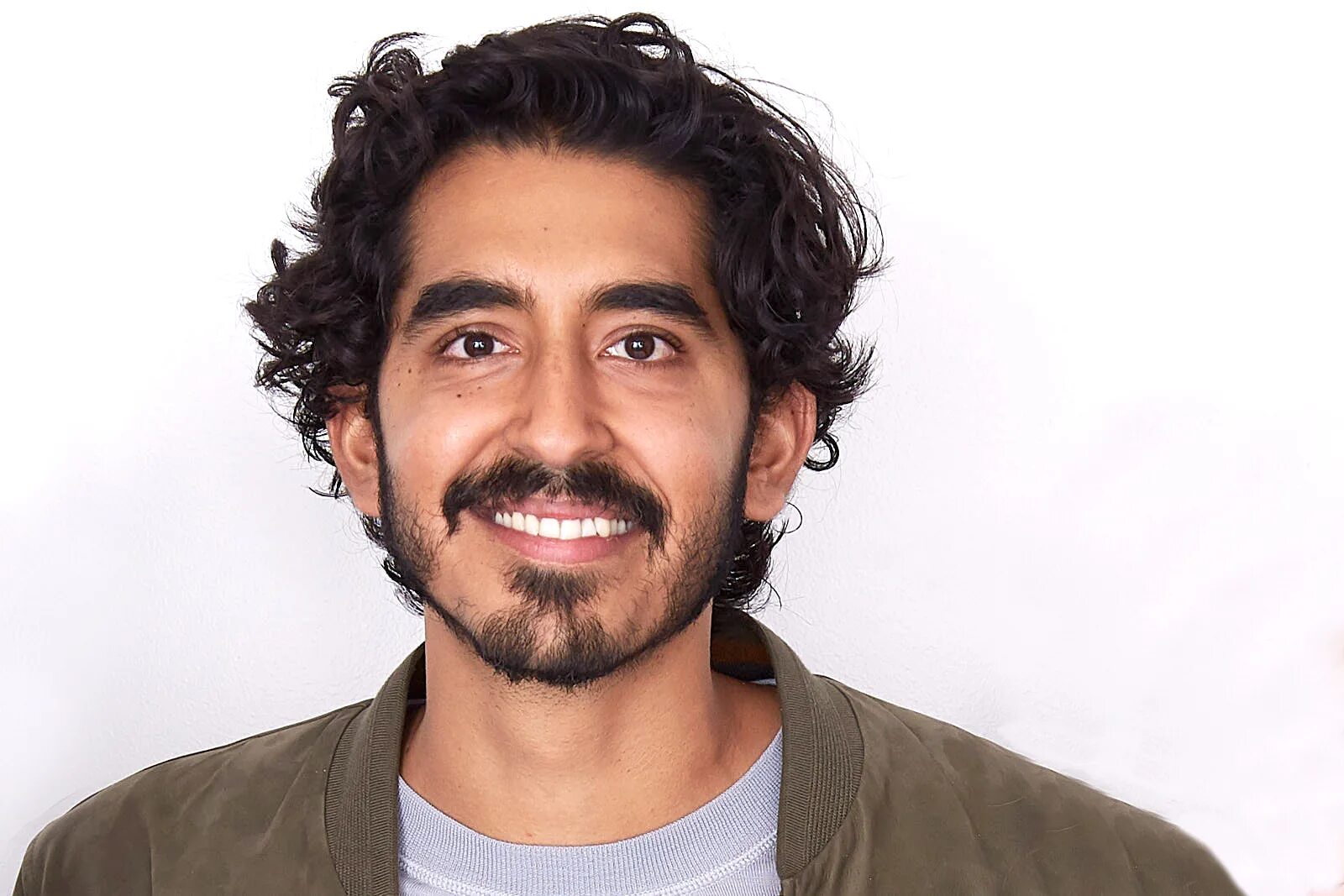 Патель. Дев патель. дев патель dev patel. дев патель 2025. дев патель 2025.