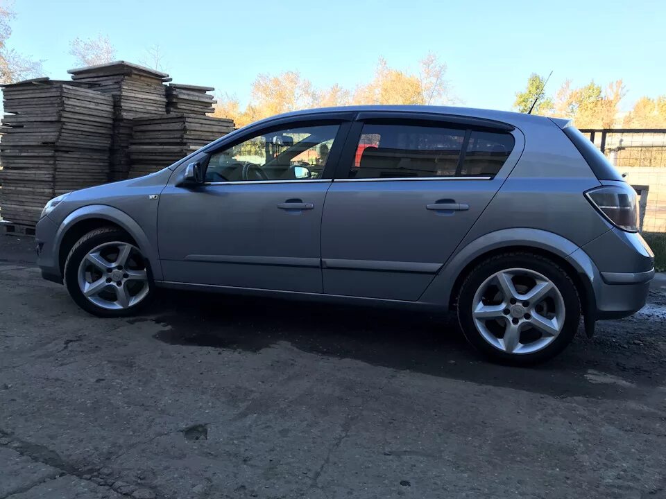 покупка новых шин - Opel Astra J, 1,6 л, 2010 года шины DRIVE2