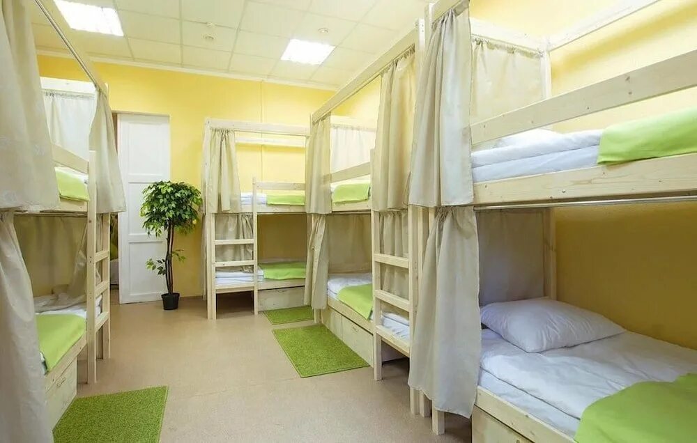 Хостел. Казань хостел 1 местный номер. Хостел общежитие. Хостел союз санкт-петербург. Друзья на сенной хостел санкт-петербург.