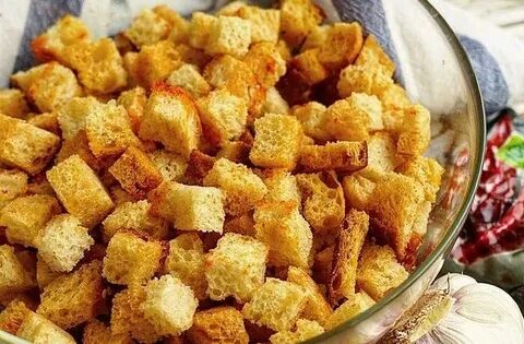 Как приготовить вкусные белые сухарики