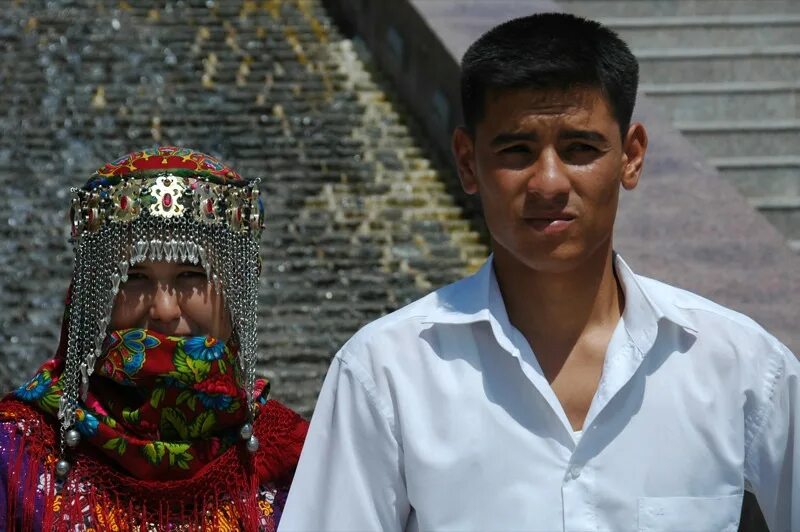 Туркмен национальность. Туркмен кешделери. Туркмен ярмасы. Максатлы Туркмен. Туркмены Киркука.