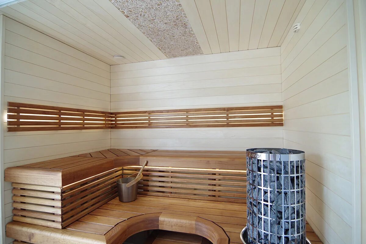 Баня отделка вагонкой внутри парилки. Отделка парной вагонкой. Пропитка для дерева в бане. Чем покрывать парилку в бане. Краска для бани для внутренней.