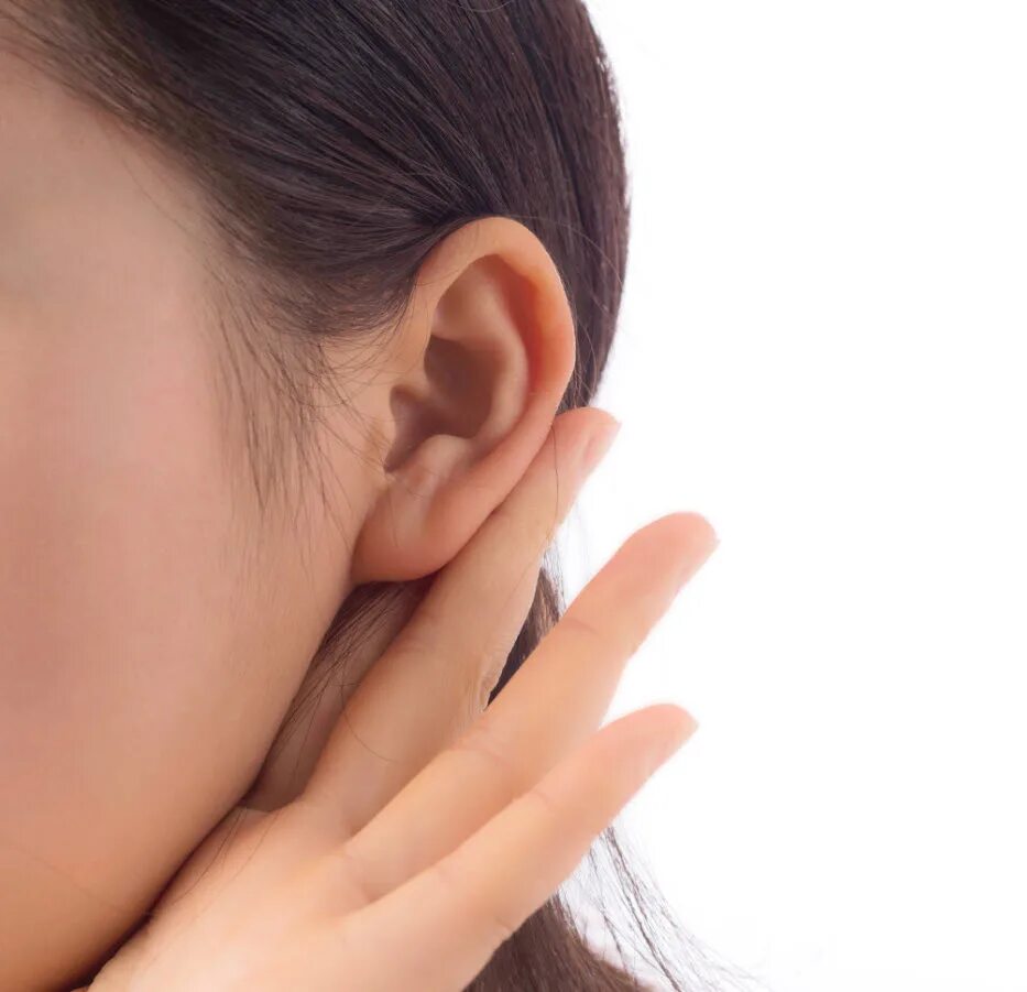 Что делать если продуло ухо. Острая боль. Что делать если продуло ухо. Ухо девушки. Продуло ухо капли.