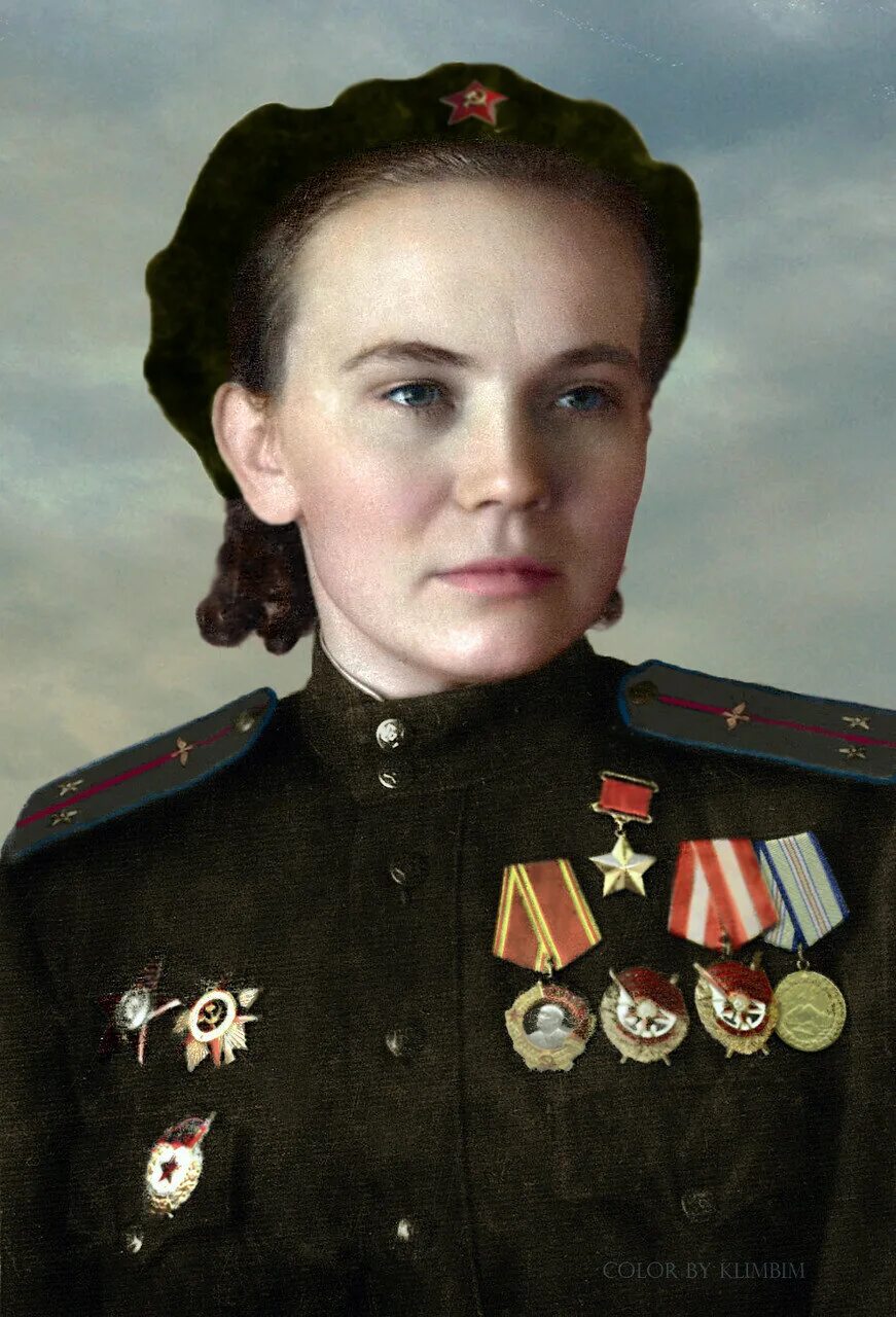 Героини великой отечественной. Героини великой отечественной. Героини великой отечественной. А герой советского союза. Героини великой отечественной.