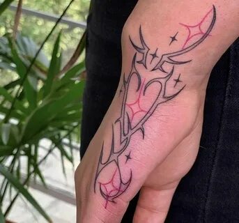 Үлкен мүшесі бар қара траннилер порно