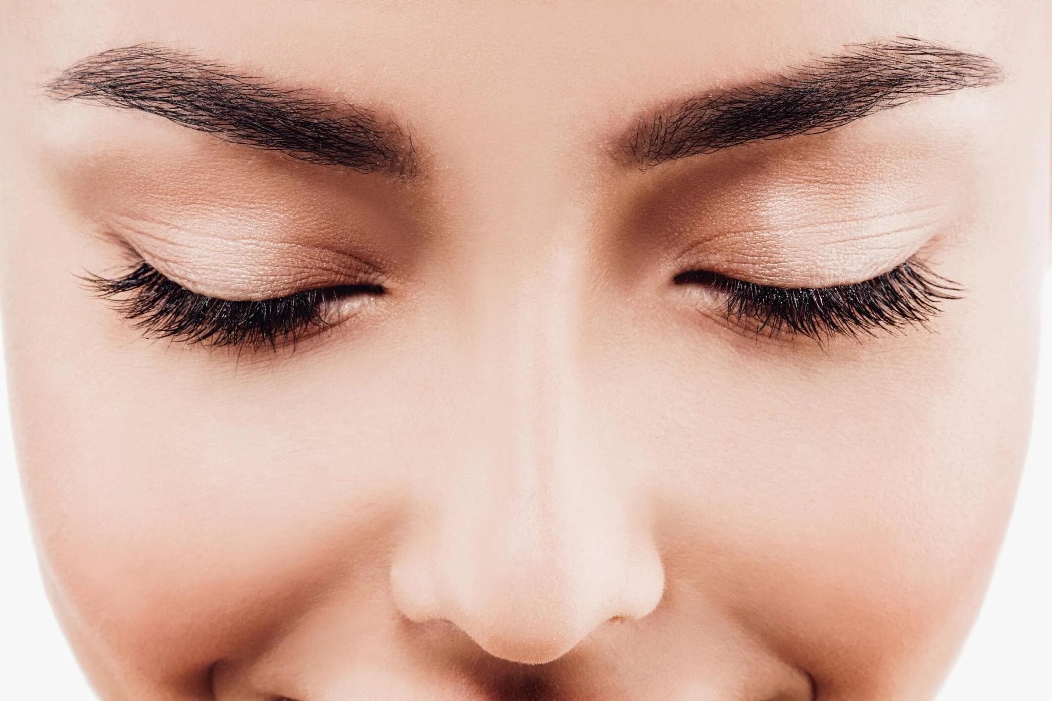 Lash back