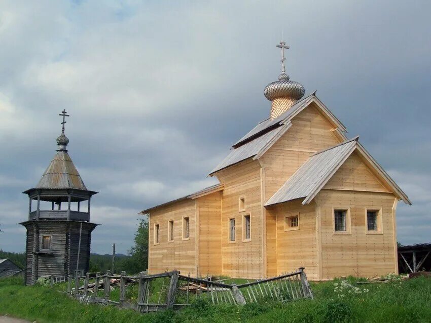 Никольская церковь в ковде. Мурманская область Ковда Никольская Церковь. Никольская Церковь (Ковда). Церковь Николая Чудотворца в Ковде, Мурманская область. Село Ковда Кандалакшский район.