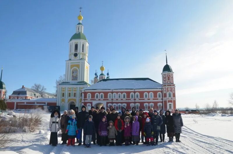 Санаксарский монастырь в Мордовии. Рождество-Богородичный Санаксарский мужской монастырь. Братия Санаксарского монастыря. Санаксарский монастырь зима.