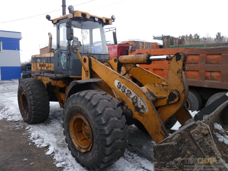 китайский погрузчик фронтальный в плохом состоянии. погрузчик сдм 835. авито татарстан фронтальные погрузчики. мини погрузчик мксм 800. Komatsu wa420.