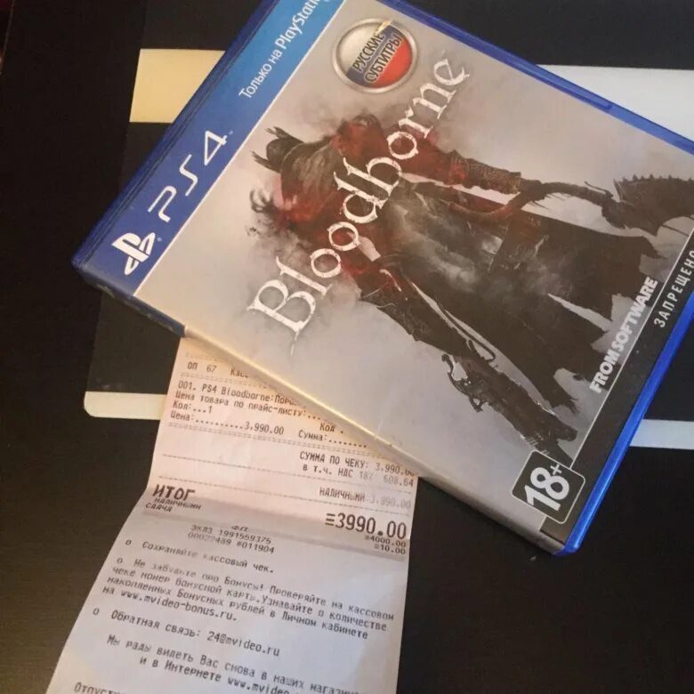 Bloodborne купить ps4. Бладборн пс4. Бладборн на пс4 диск. Игра на пс4 Bloodborne. Игра бладборн на пс4 кукла.