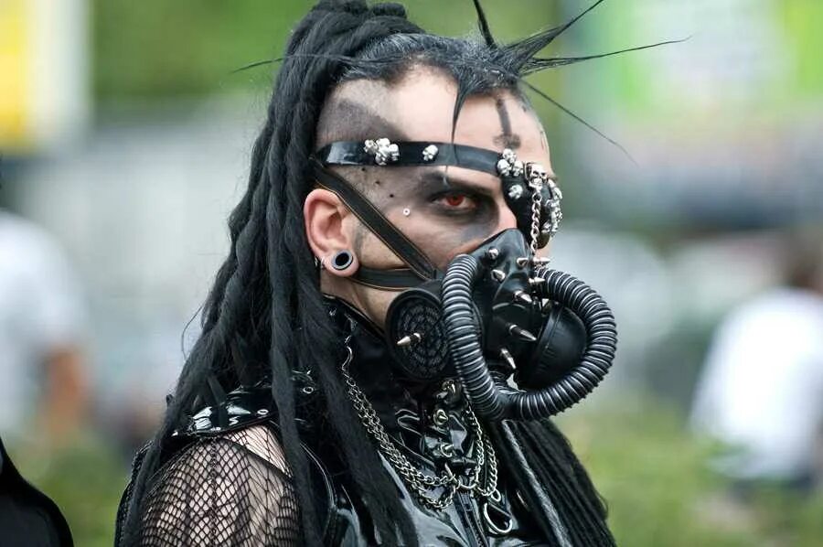 Нефор девушка 2023. Нефоры 2023. Нефоры 2023 присоски. Эмо субкультура 2007. Неформалы 2023.