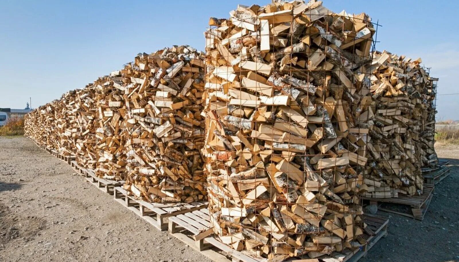 Древесные отходы. Деревянные отходы. Утилизация древесины. Отходы деревообработки. Какой лучше купить дрова