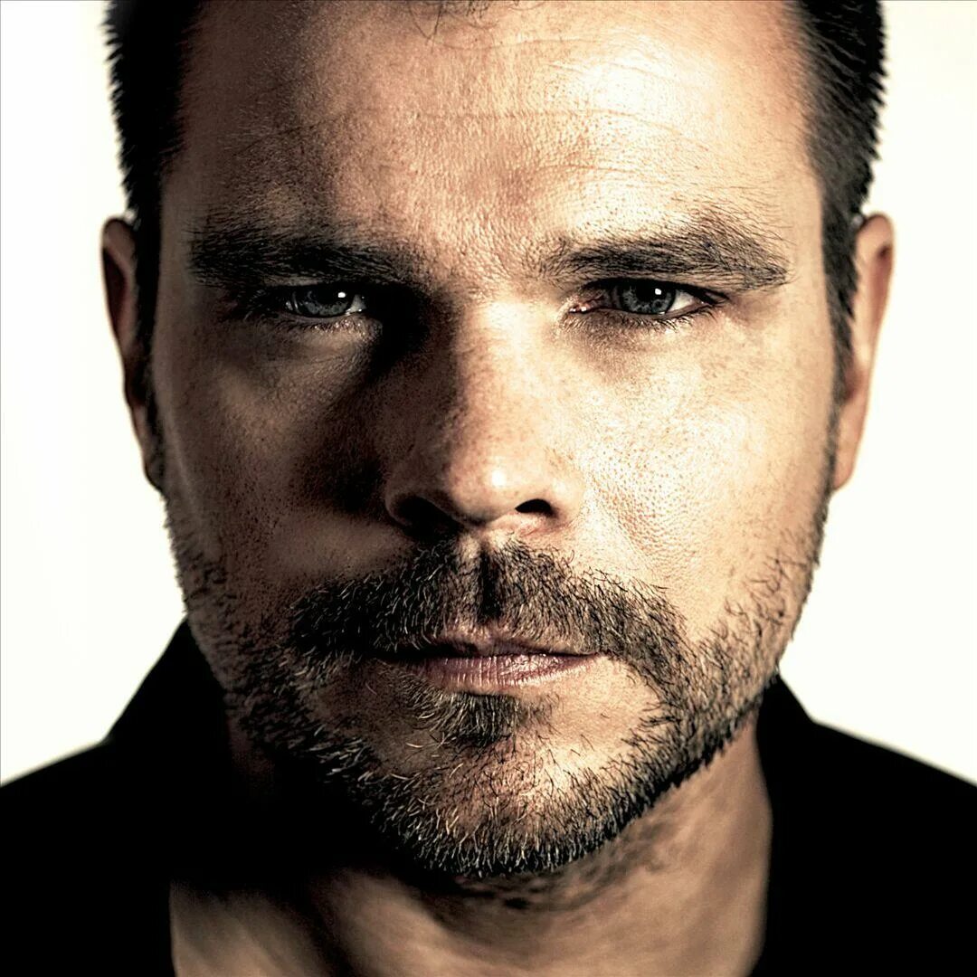 Atb run. Atb андре таннебергер. андре таннебергер 2025. солист atb. атб диджей.