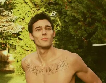 Музыка call me maybe
