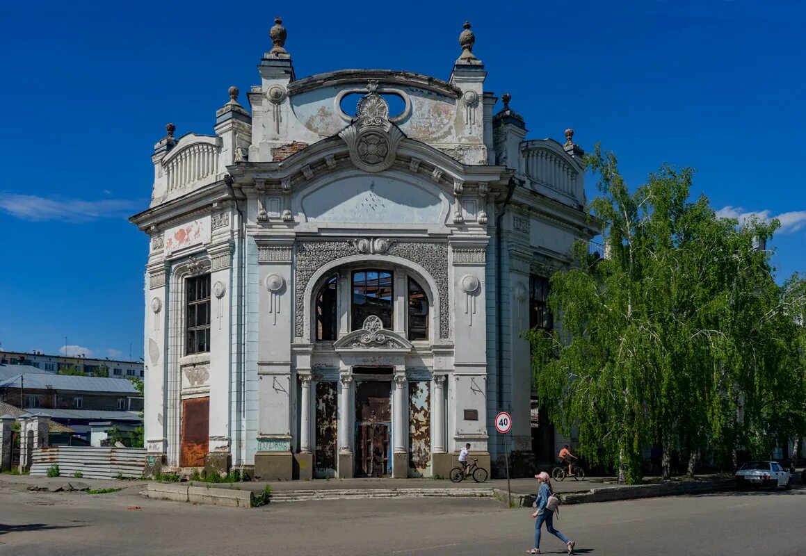 Бийск ул толстого. Пассаж купца Фирсова Бийск. Фирсов Пассаж Бийск. Льва Толстого 146 Бийск. Пассаж Фирсова и Второва.