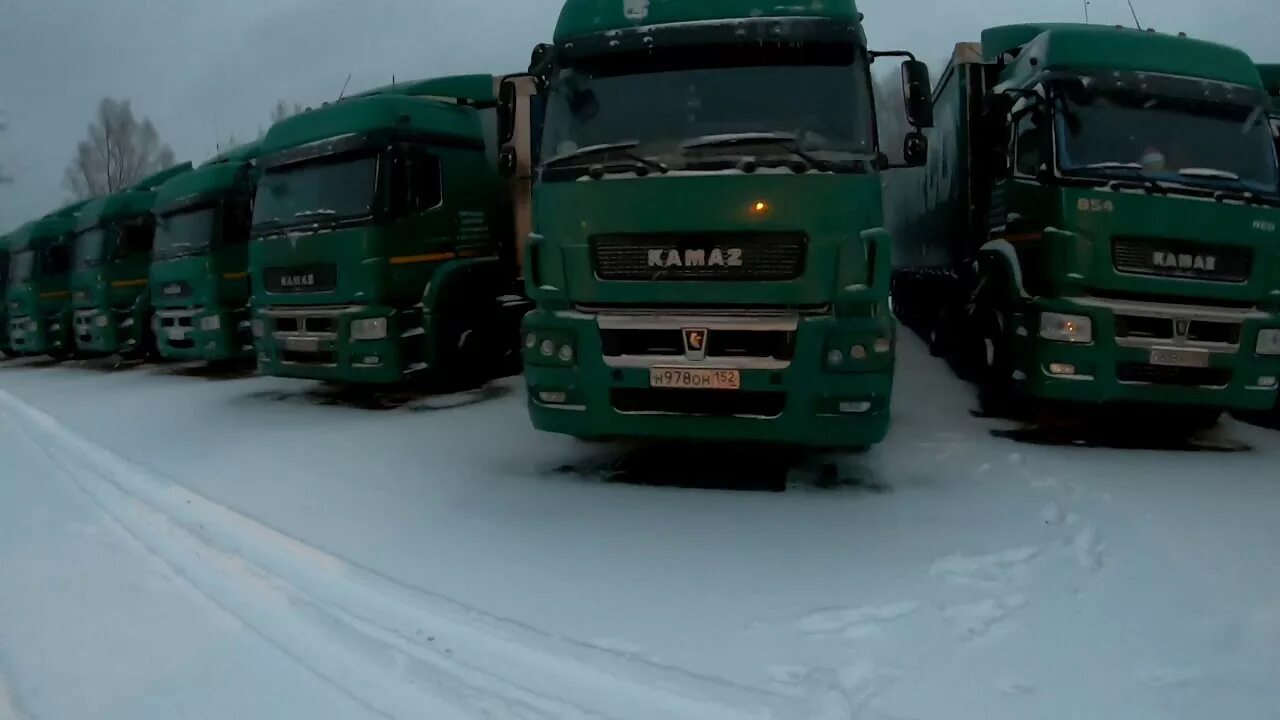 Камаз к5 итеко. Итеко новосибирск. Фура заправляется. Камаз 54901 итеко. Камаз нео итеко.