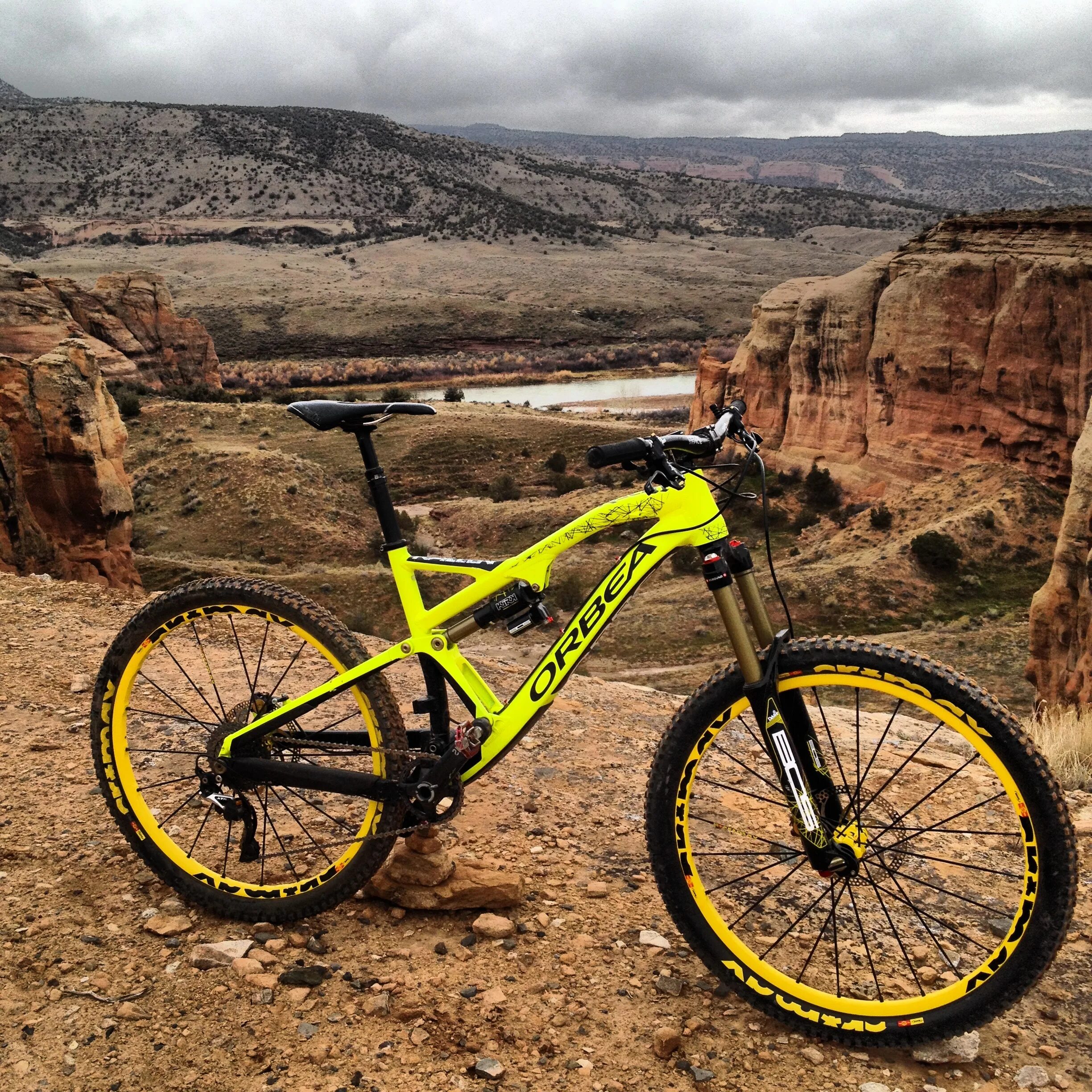 Горный велосипед МТБ. МТБ даунхилл. МТБ велосипед даунхилл. Mountain Bike велосипед MTB.