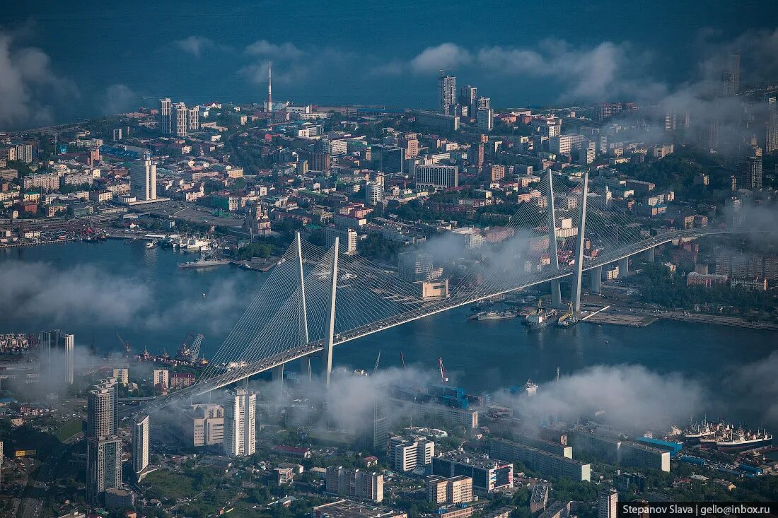 Город у моря владивосток. Дфо столица. Владивосток столица дальнего востока. Достопримечательности столицы приморья. Владивосток столица.