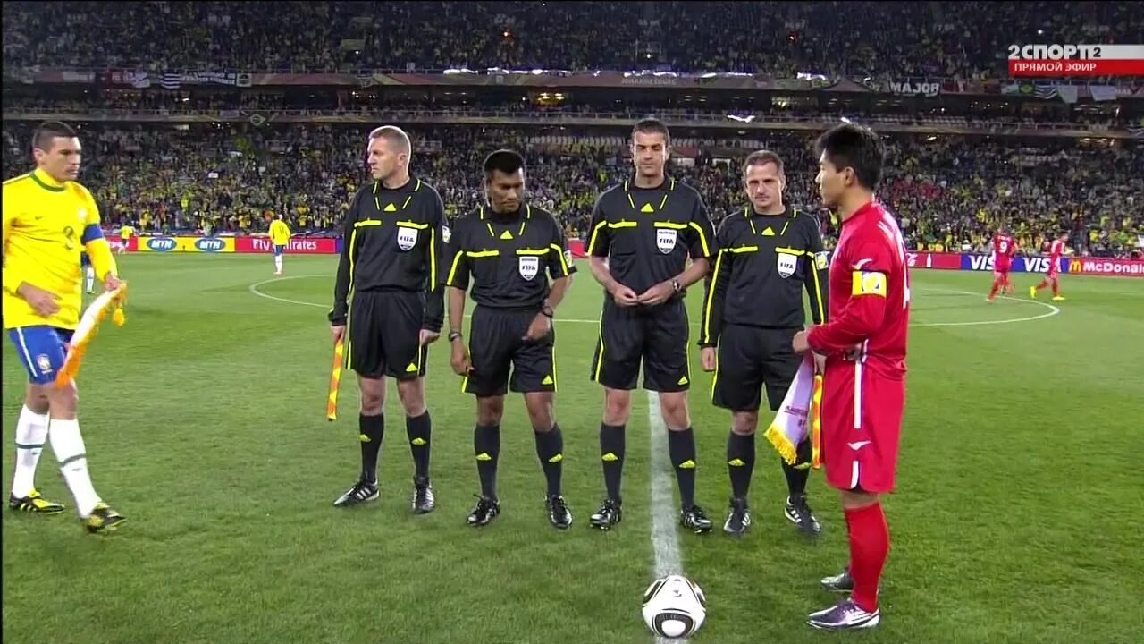 корейские футболисты бразилии. португалия кндр 2010. эудес корея бразилия. футбол корея 2010. бразилия кндр 2010.