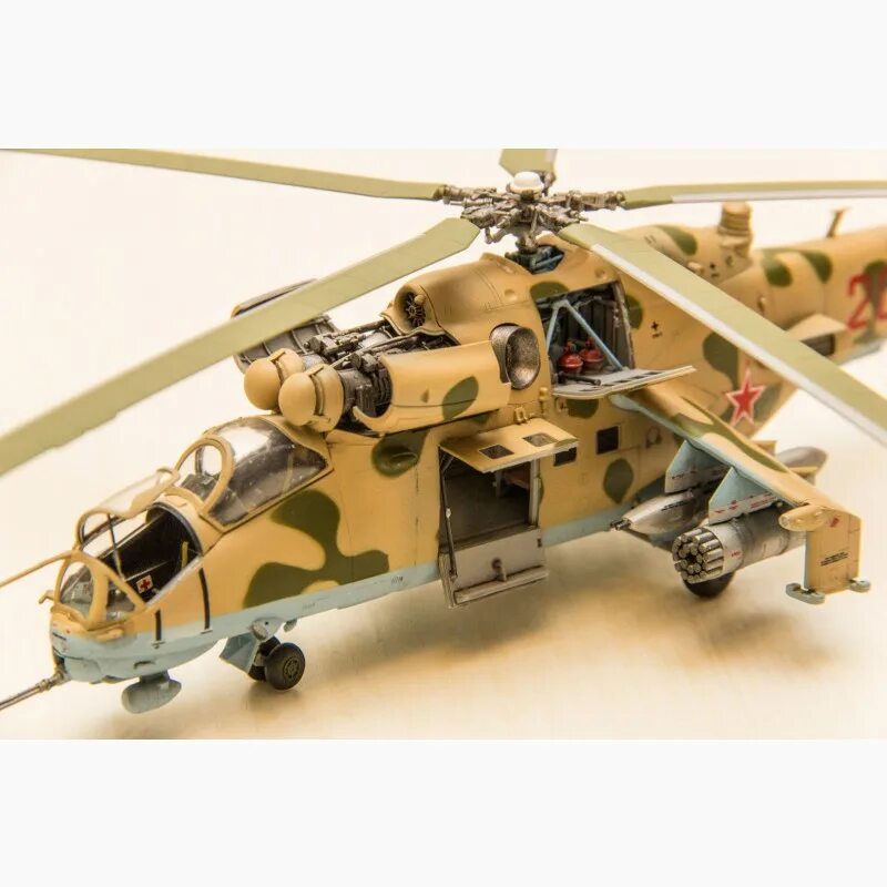Модели вертолета ми-24 1:72. Ми-24 вертолёт модель звезда. Модели звезда 1 72 вертолеты. Сборная модель вертолета ми 35 1/48 (zvezda).