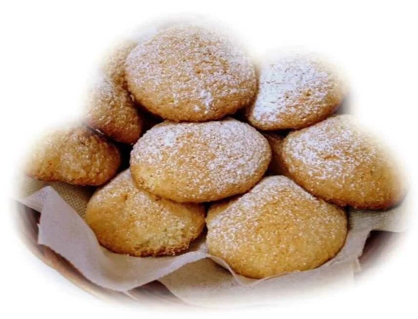 Человек спит. Женщина спит. Печенье во сне к чему снится женщине. Виды кондитерских изделий. Печенье.