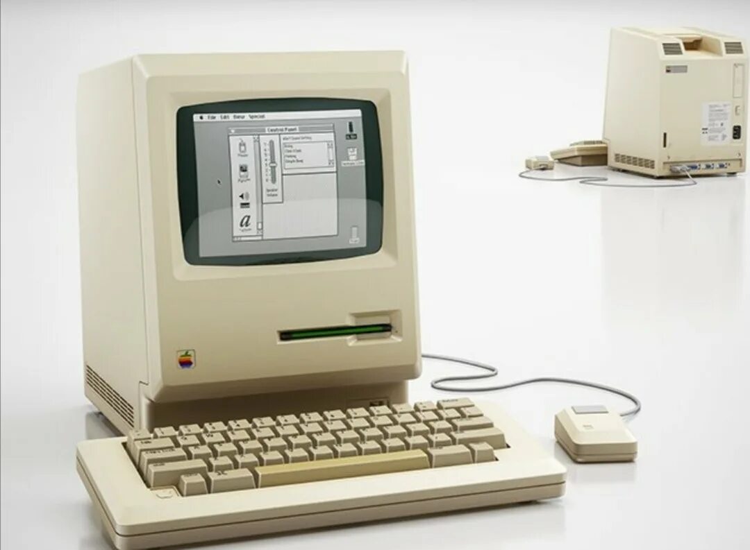Комп 3. Компьютер эппл 3. apple macintosh 3d model. макинтош ноутбук 3 1980. эпл 3 компьютер 1980.