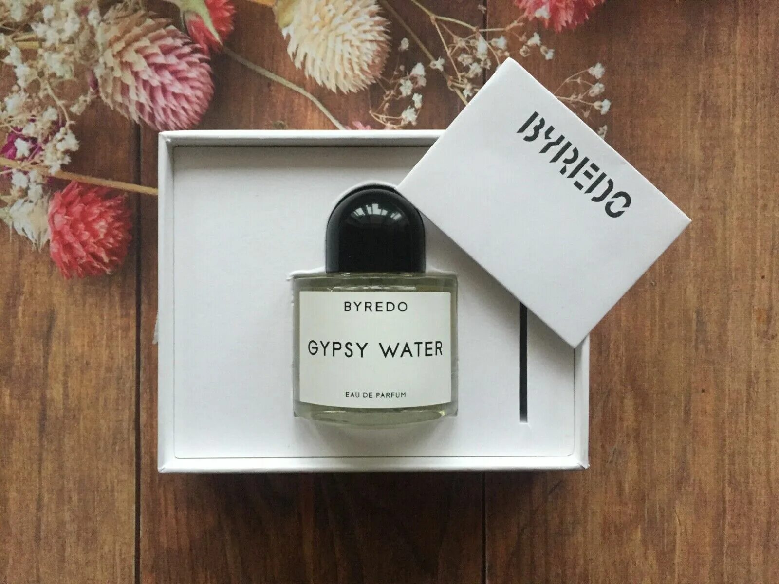 Byredo Parfums Gypsy Water. Байредо цыганская вода. Byredo Gypsy Water, 10 мл. Byredo логотип.