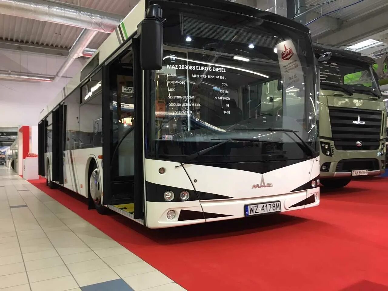 Маз 216 пассажиравтотранс. Автобус маз 203 076. Перронный автобус маз 271067. Маз 271067. Перронный автобус маз.